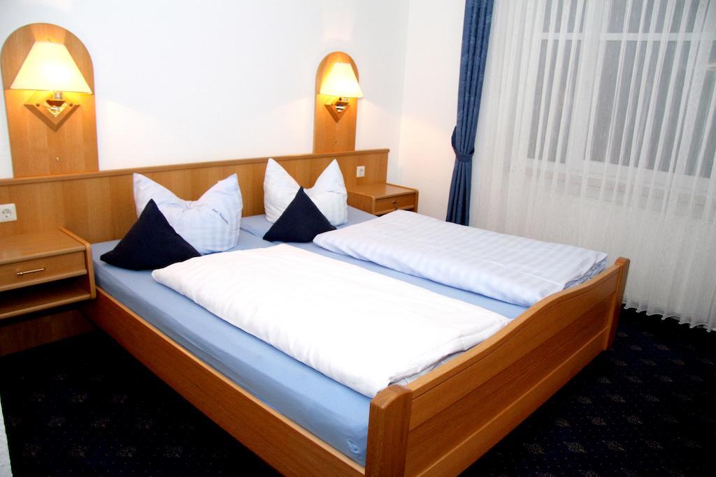 Hotel Restaurant Bergeshoehe Mettingen  Room photo